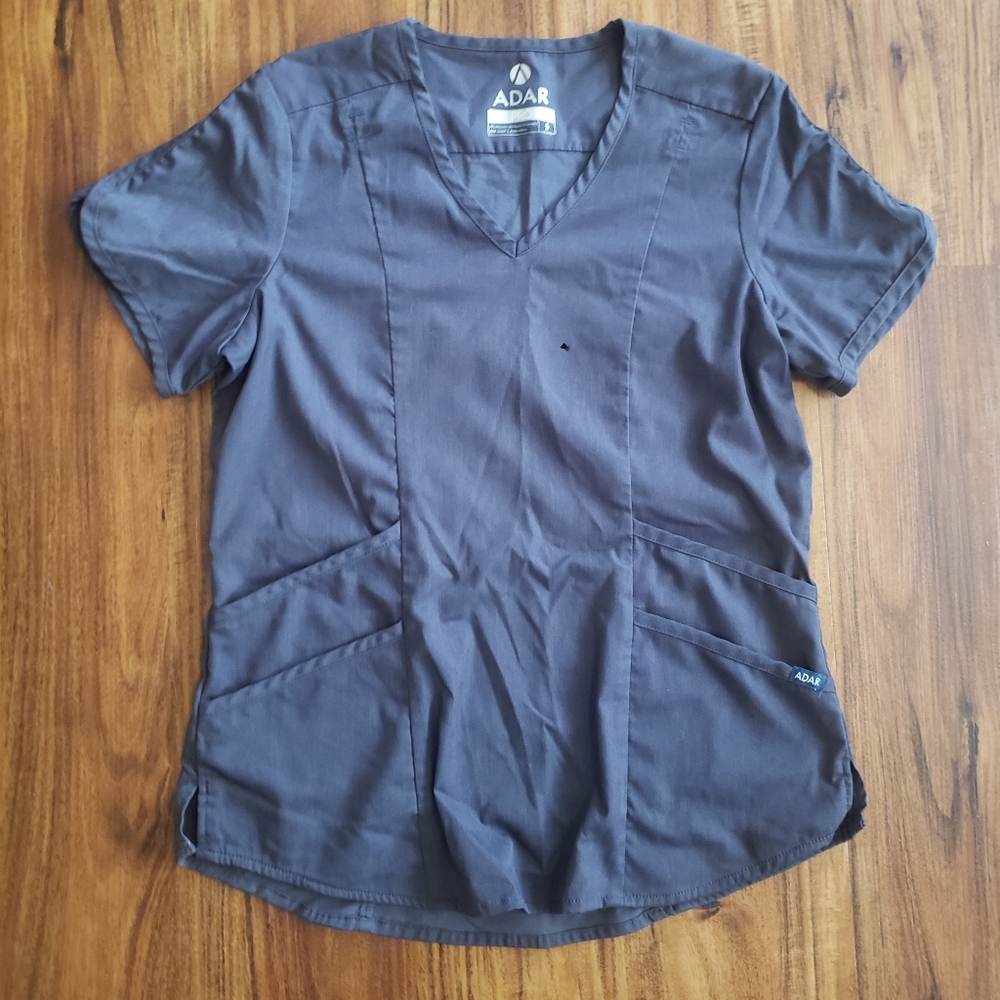 Afar scrub top